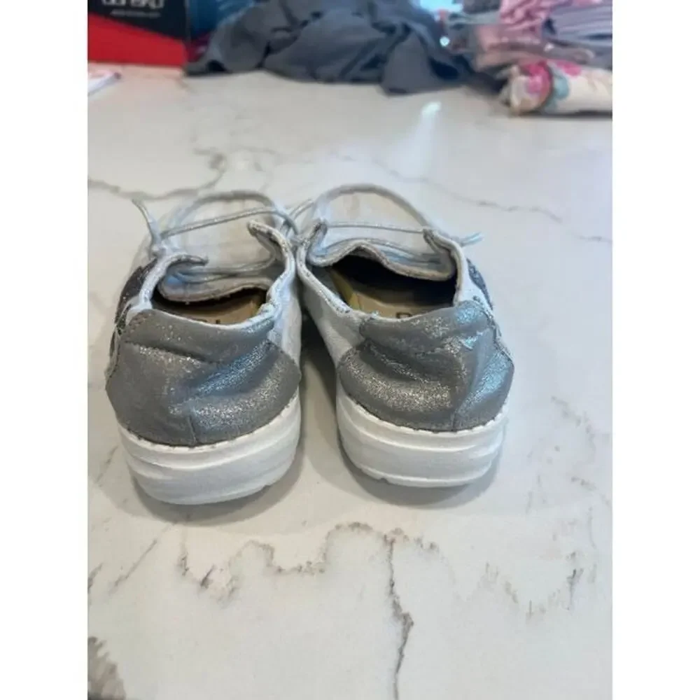Hey‎ Dude Children's Wendy Silver Star Shoes girls 11
